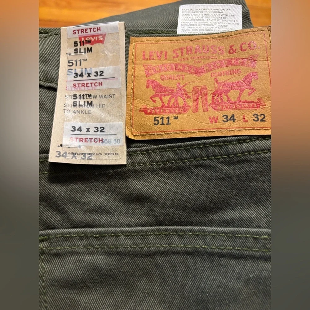 NWT Levi’s Jean
